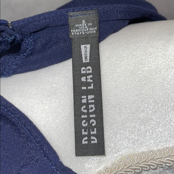 Design Lab Black 3/4 length sleeve Blouse - Picture 7 of 7